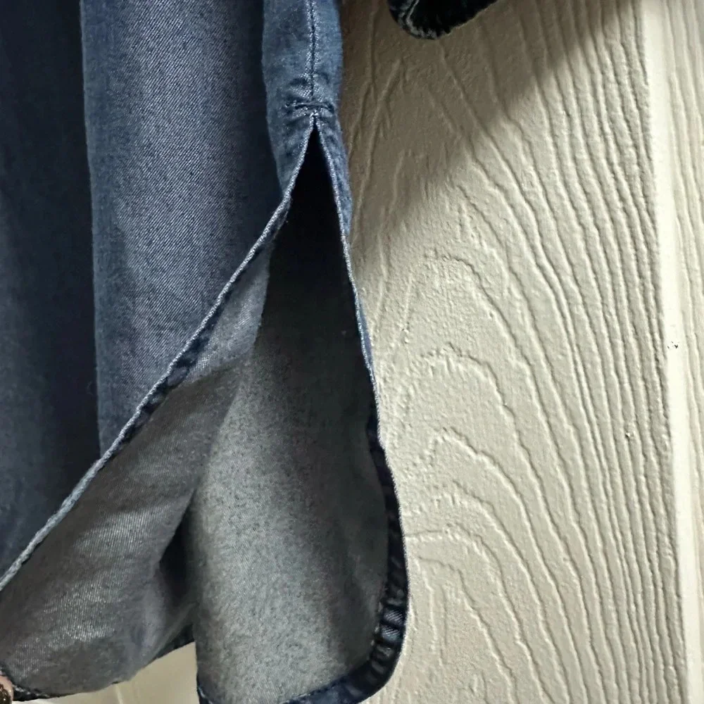 Ann Taylor split sides